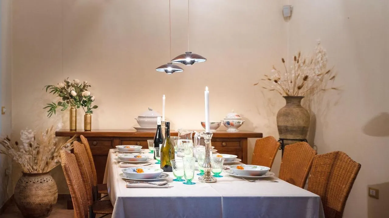 Elegant Villa Near Lucca Pescia