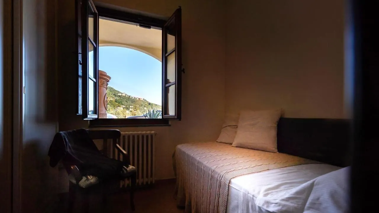 Elegant Villa Near Lucca Pescia Italy